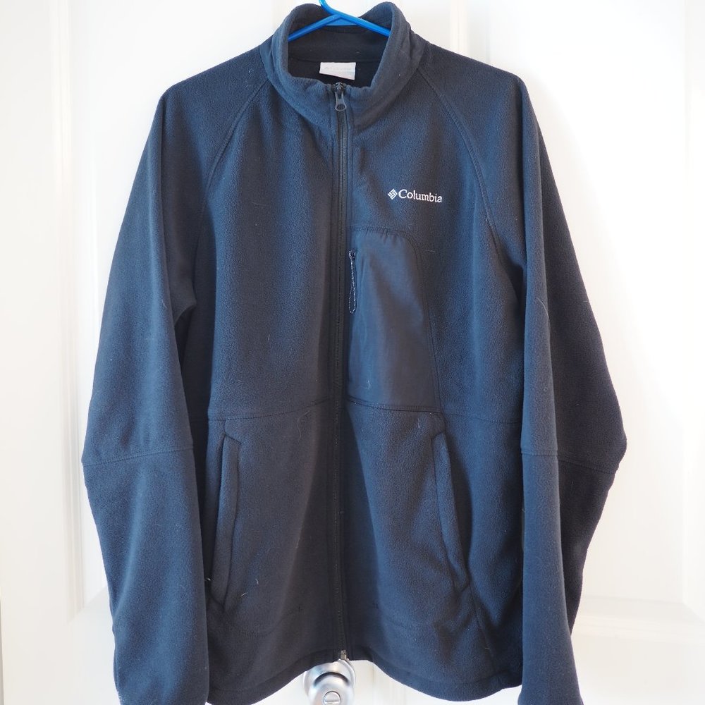 Men's Black Columbia Full-Zip Lightweight Fleece w/zip pockets (M) -  Unworn